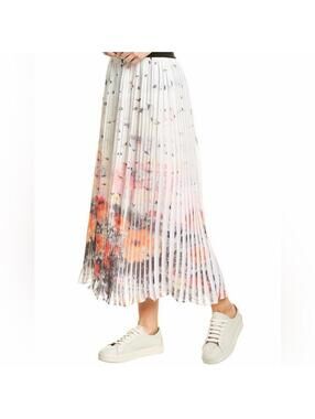 Gabby Isabella Pleated A-Line Skirt size medium